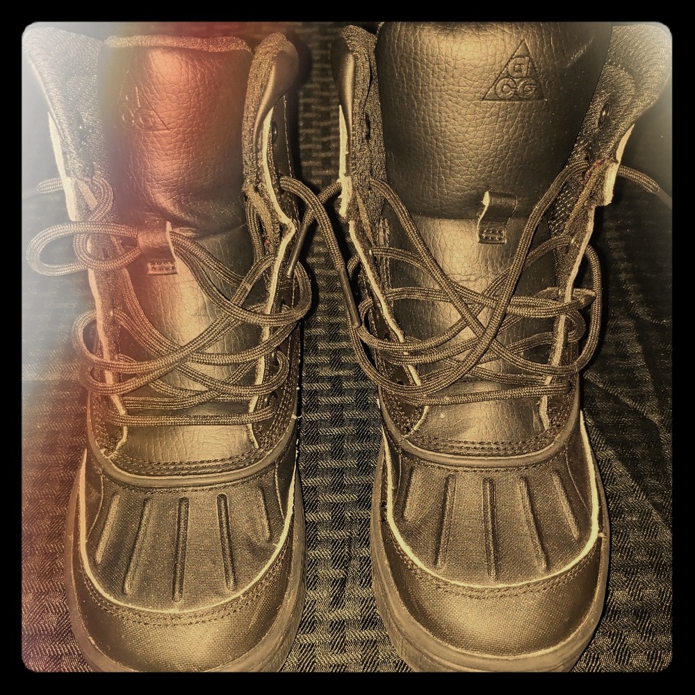 Nike ACG Boots